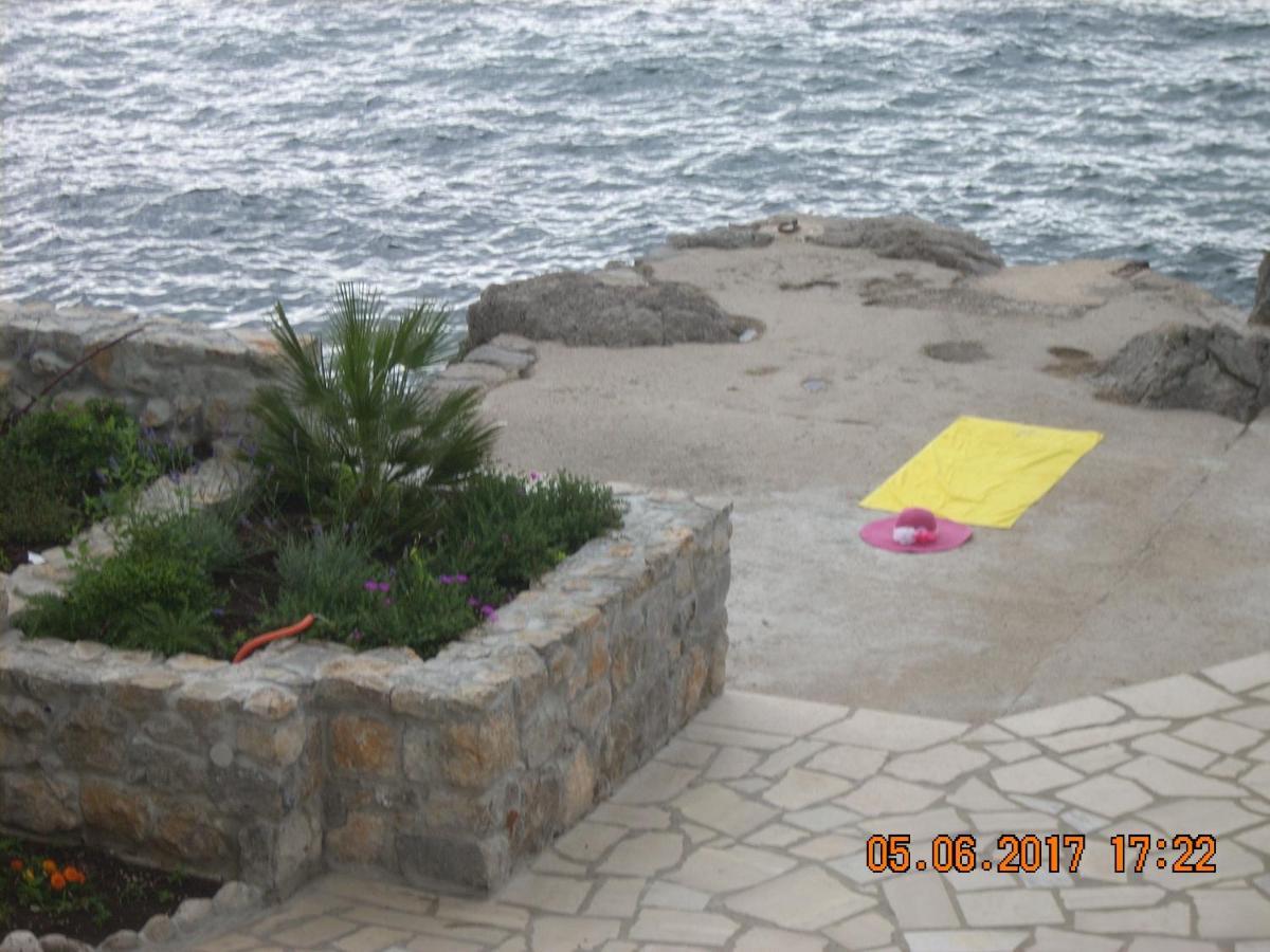Apartment At Sea 로브란 외부 사진