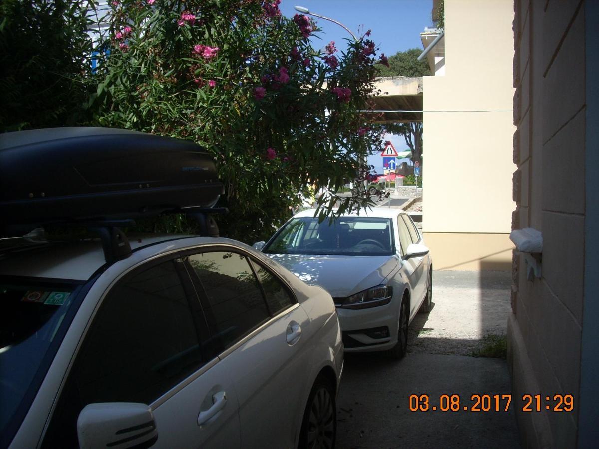Apartment At Sea 로브란 외부 사진
